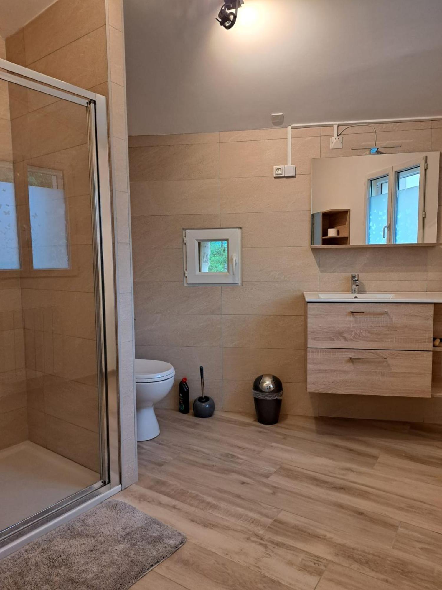 Gite Pont De Crillon Ngoại thất bức ảnh