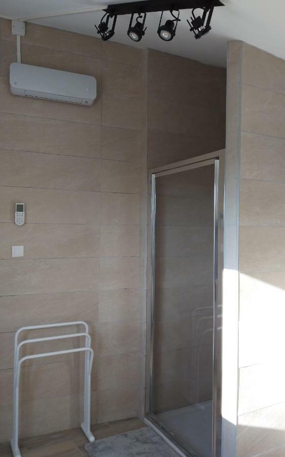Gite Pont De Crillon Ngoại thất bức ảnh